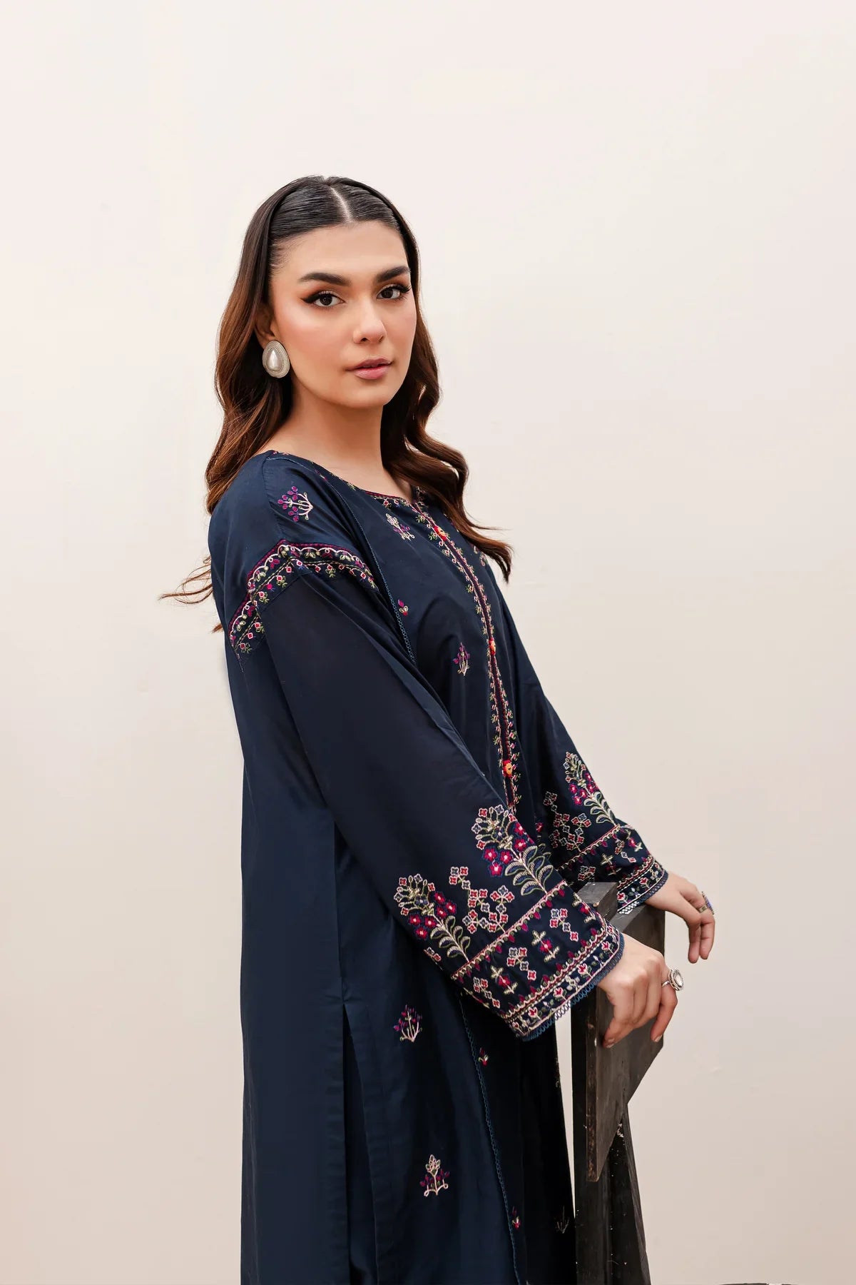 Best-Seller ZINCO FULLY EMBROIDERED STITCHED DRESS