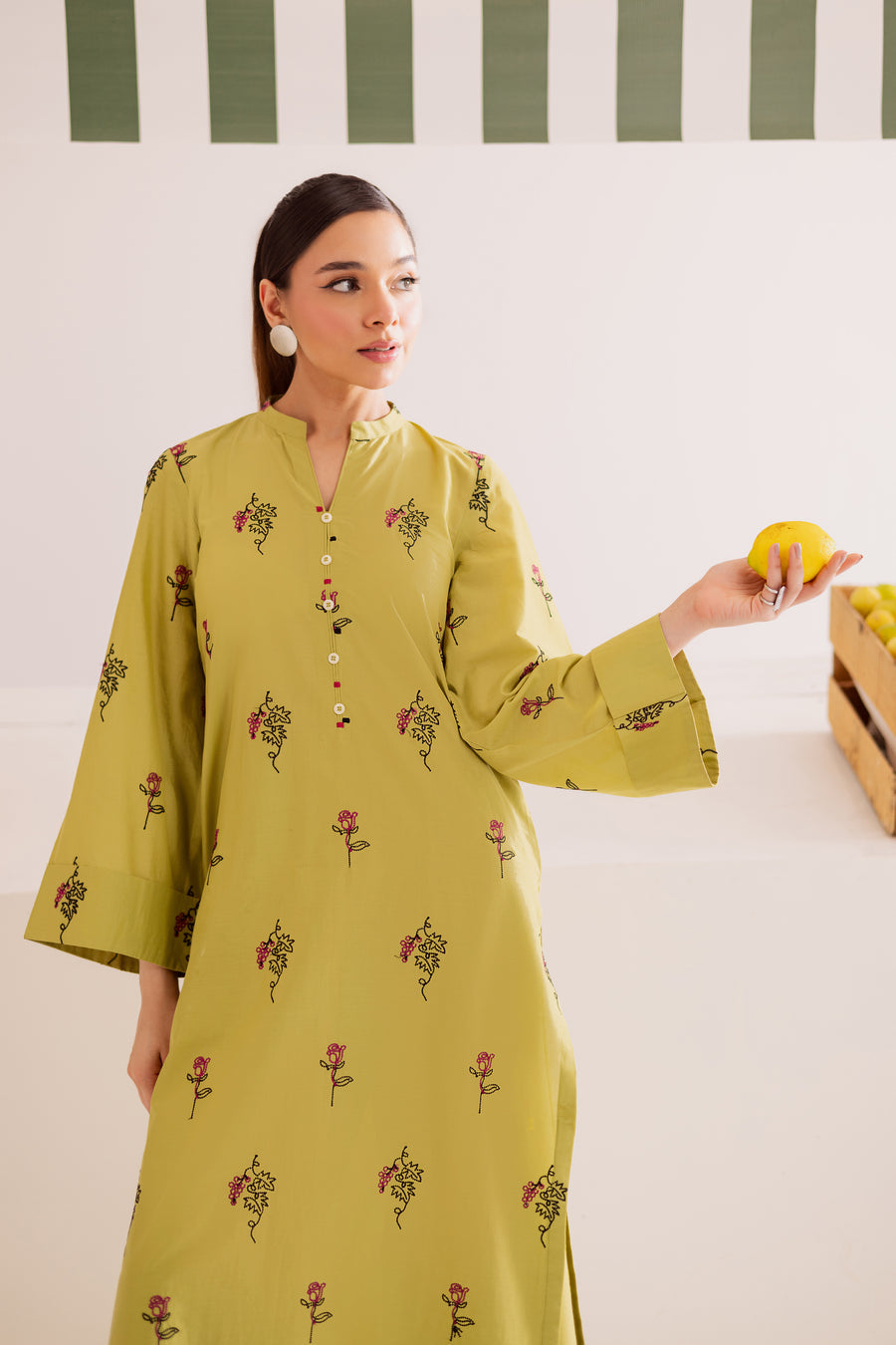 ANSA Apple Green Embroidered2Pc