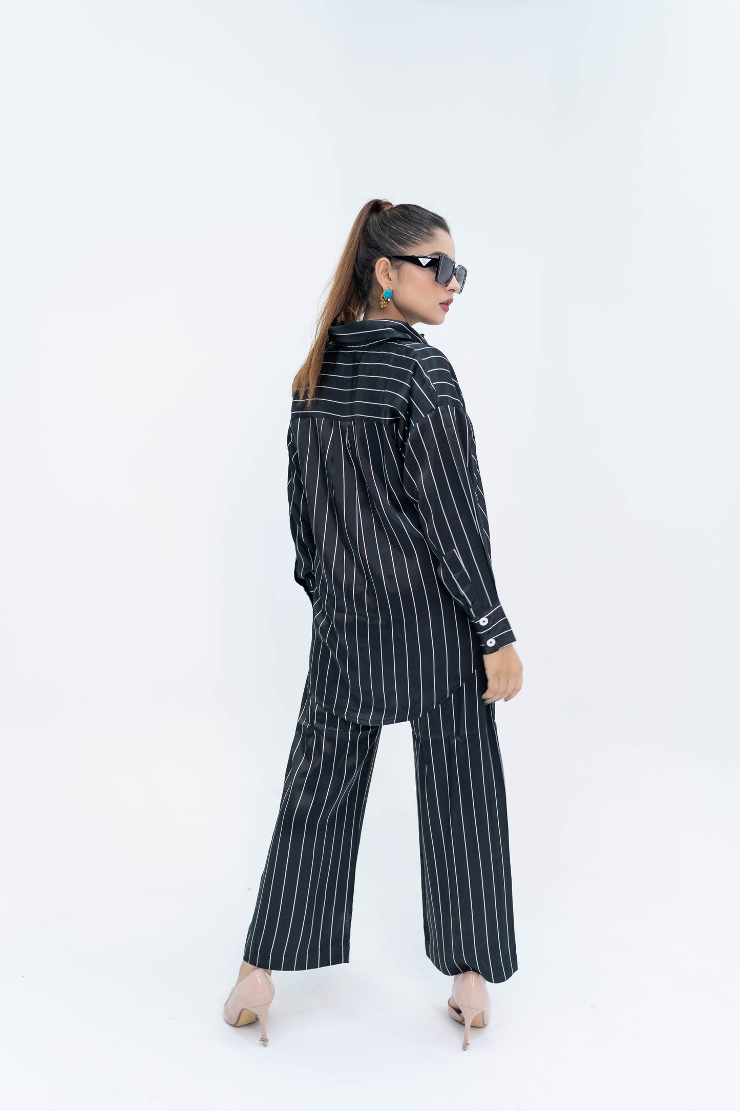 White Lining- Black Silk Co-ord