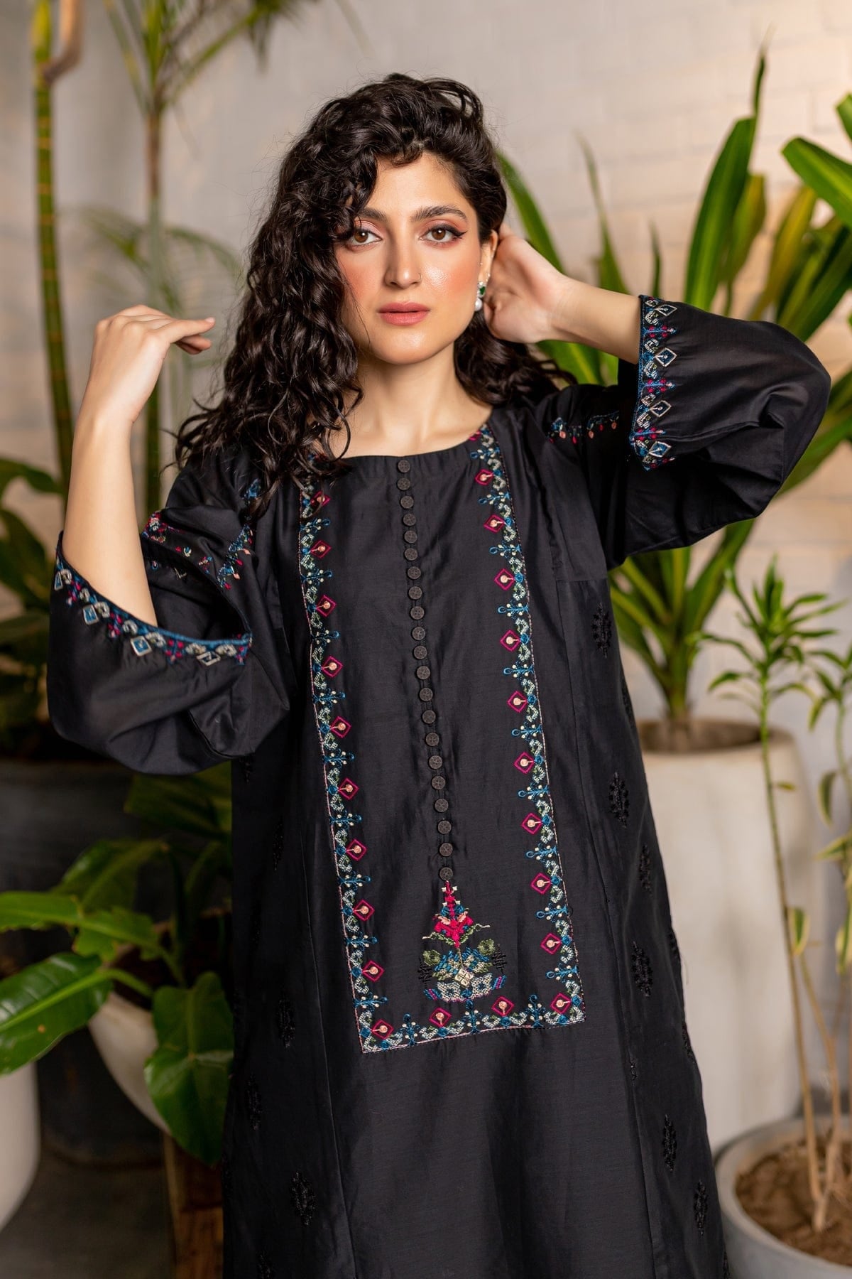 BEST SELLING AALIYAH - EMBROIDERED SUIT